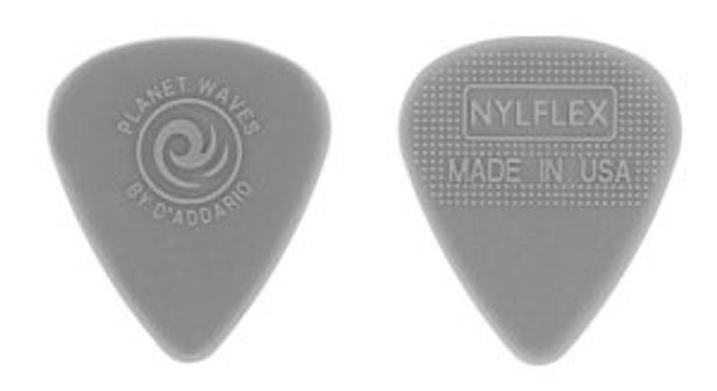 DADDARIO 1NFX4-25 Plekterpakke Nyflex Light Grey Medium 0,75 mm 25pcs 1